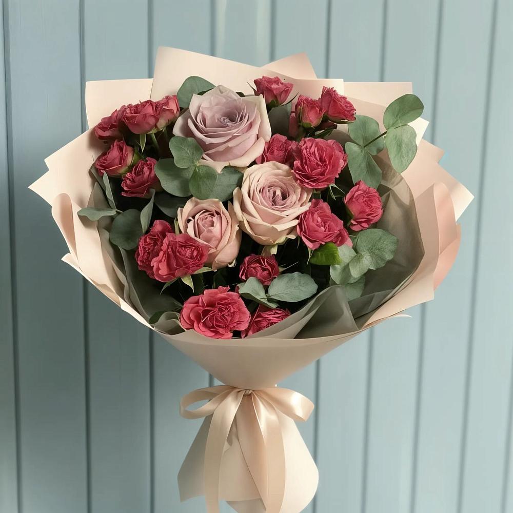 Букет цветов из: Гвоздики и Розы в Южноуральске