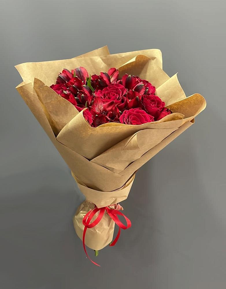 Букет цветов из: Альстромерии и Розы в Южноуральске