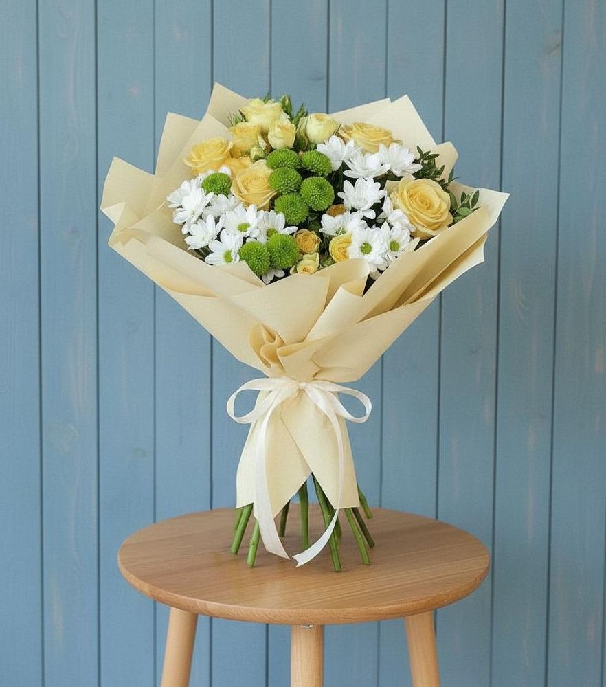 Букет цветов из: Хризантемы и Розы в Южноуральске