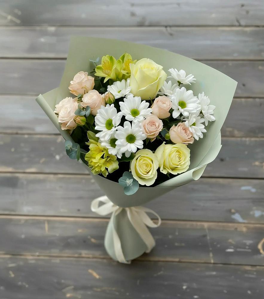 Букет цветов из: Альстромерии, Розы и Хризантемы в Южноуральске