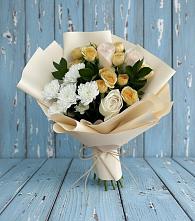Букет цветов из:  Розы и Хризантемы в Южноуральске
