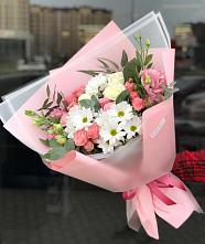 Букет цветов из:  Розы, Лизиантусы и Хризантемы в Южноуральске