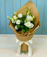 Букет цветов из:  Хризантемы и Лизиантусы #REPLACE_PRED# Южноуральске